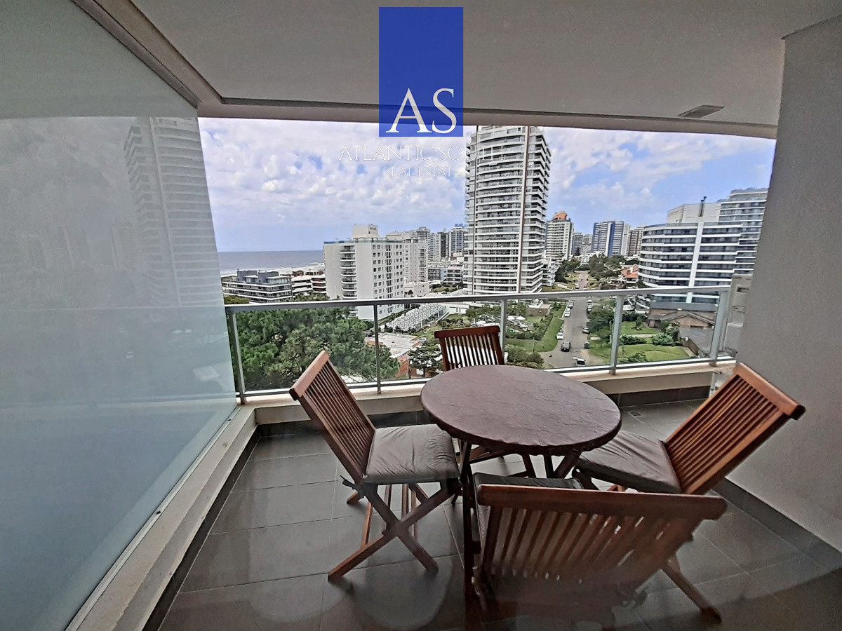 Apartamento ID.3746 - Apartamento moderno 2 dormitorios piso alto a pasos del mar en Playa Brava
