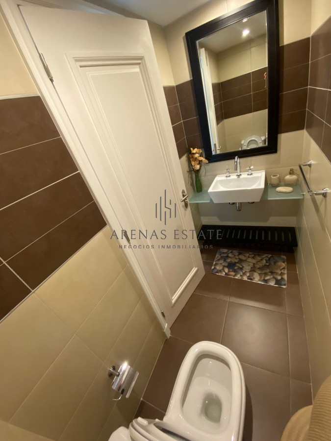 Apartamento ID.4376 - Apartamento de 2 dormitorio en Torre impriale , Punta del este , Playa brava 