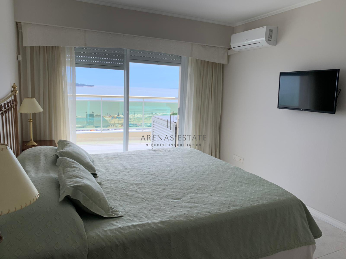 Apartamento ID.3458 - Mansa, 3 dormitorios primera linea