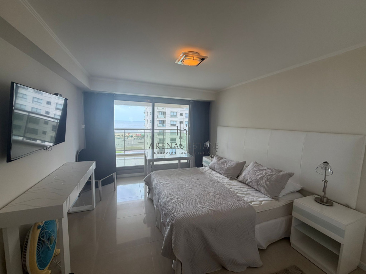Apartamento ID.4375 - Apartamento de 3 dormitorios en Venta en Punta del este , Playa brava , Torre imperiale 