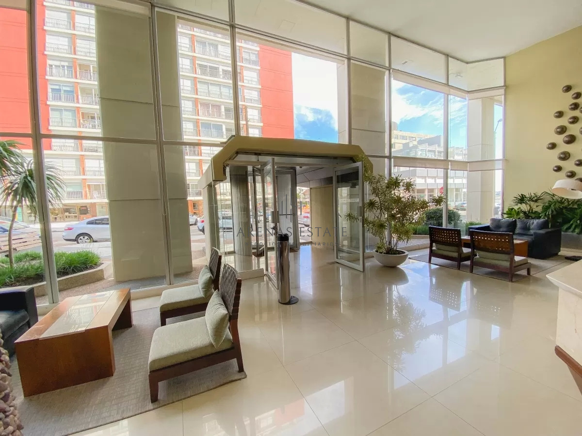 Apartamento ID.4293 - Apartamento en Venta de 1 dormitorio en Torre verona , Punta del este 
