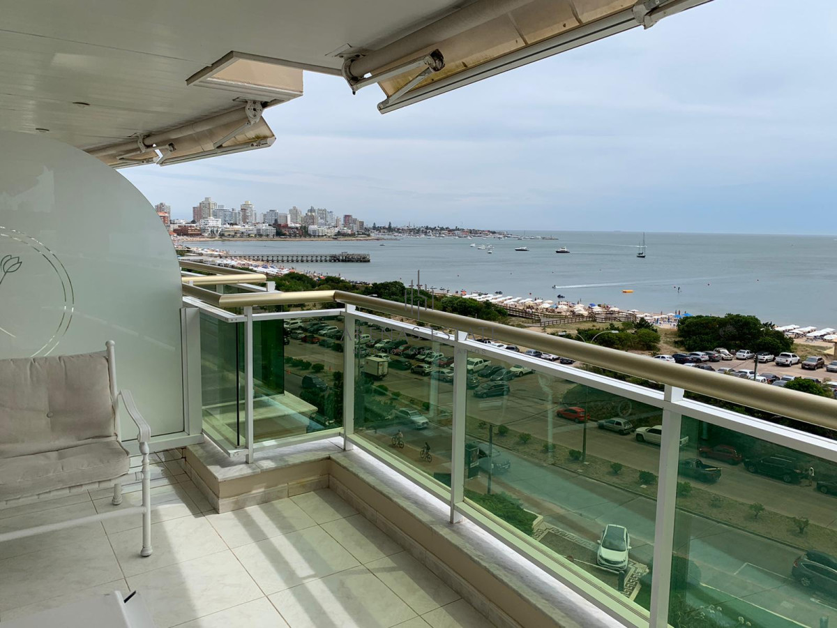 Apartamento ID.3458 - Mansa, 3 dormitorios primera linea