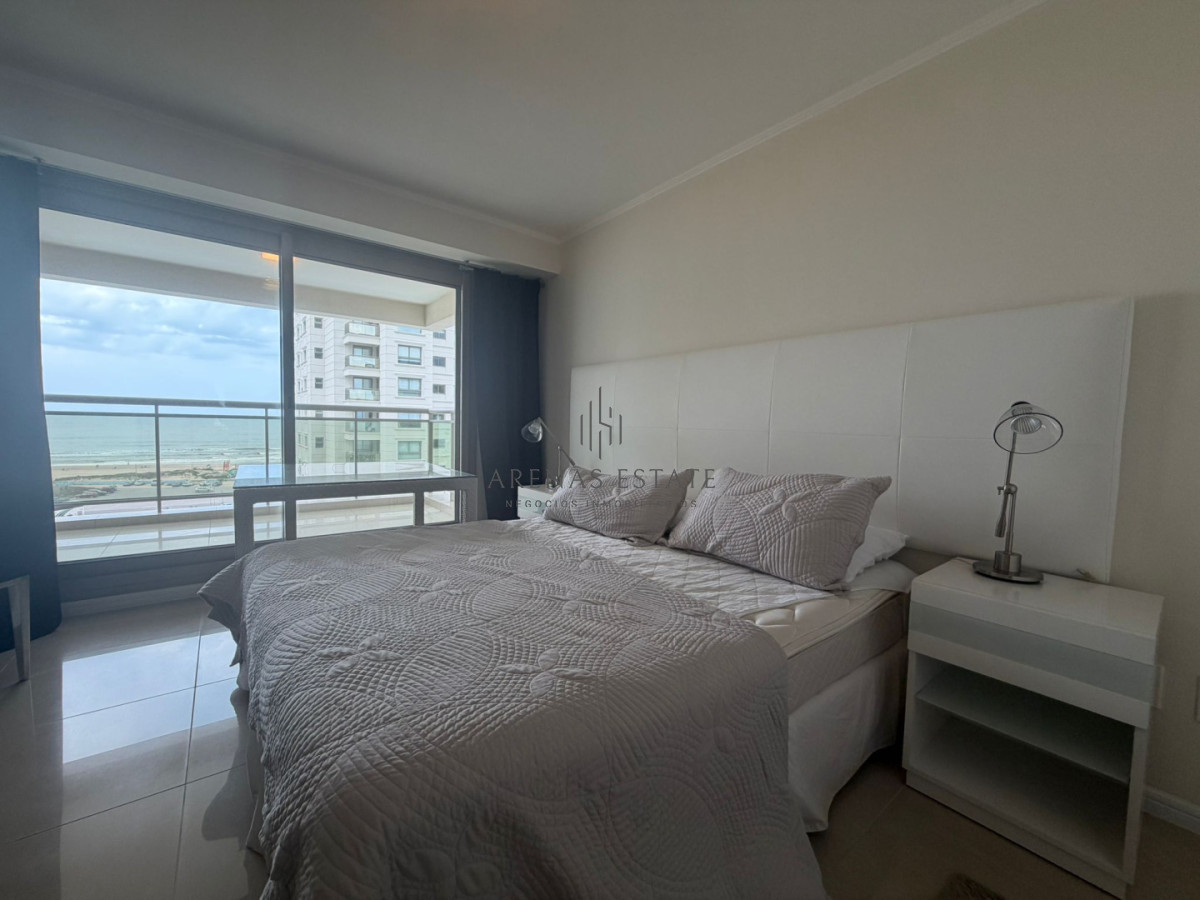 Apartamento ID.4375 - Apartamento de 3 dormitorios en Venta en Punta del este , Playa brava , Torre imperiale 
