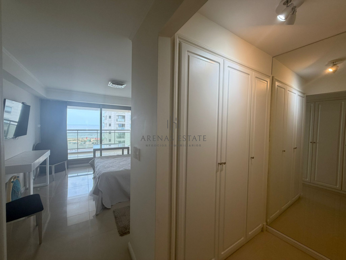 Apartamento ID.4375 - Apartamento de 3 dormitorios en Venta en Punta del este , Playa brava , Torre imperiale 