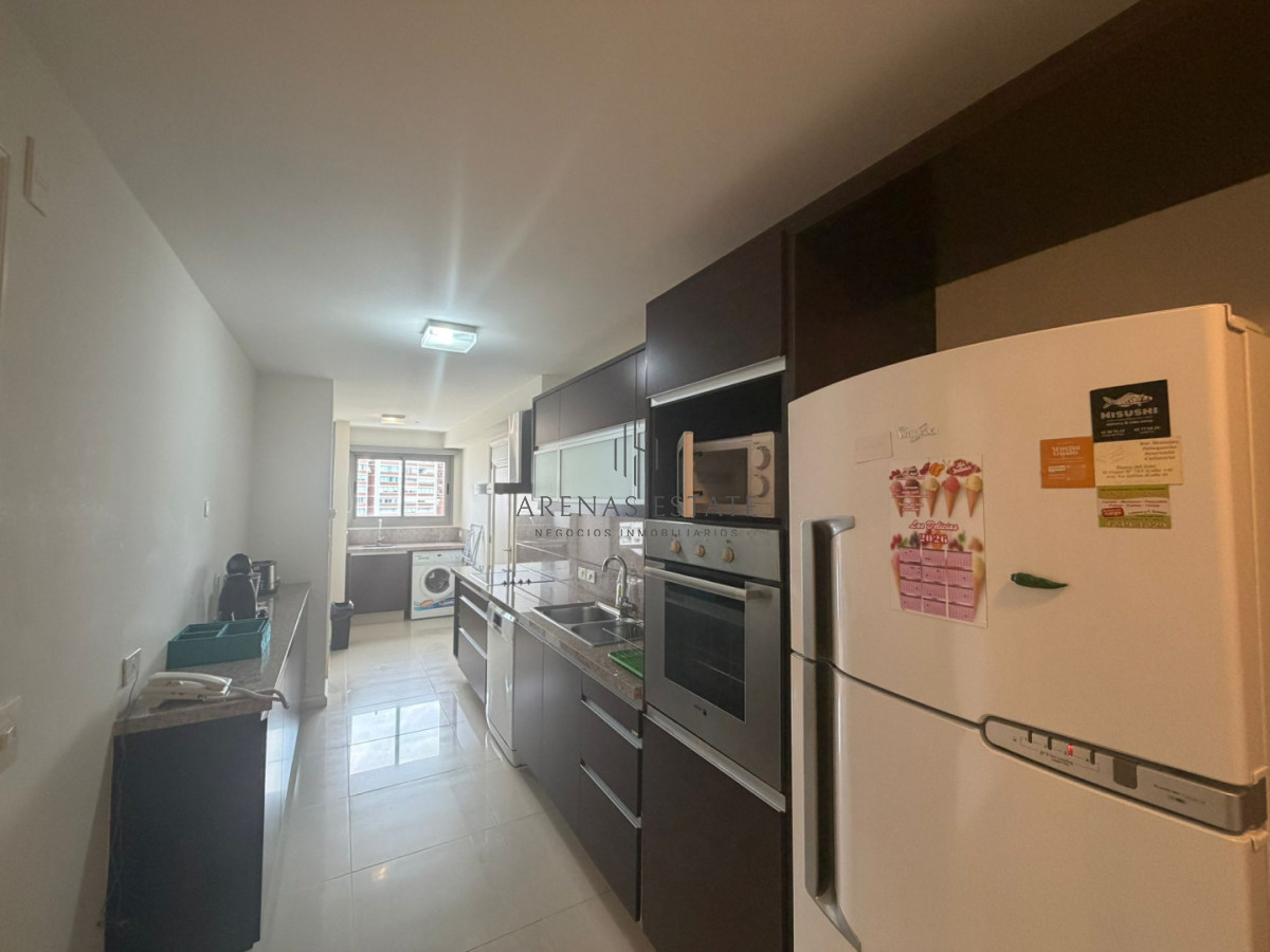 Apartamento ID.4375 - Apartamento de 3 dormitorios en Venta en Punta del este , Playa brava , Torre imperiale 