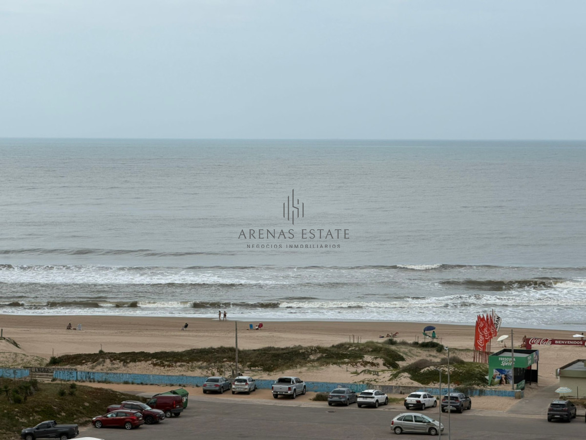 Apartamento ID.4375 - Apartamento de 3 dormitorios en Venta en Punta del este , Playa brava , Torre imperiale 