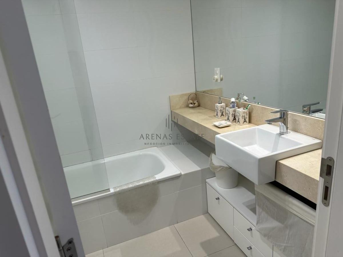 Apartamento ID.1341 - Mansa frente al mar 