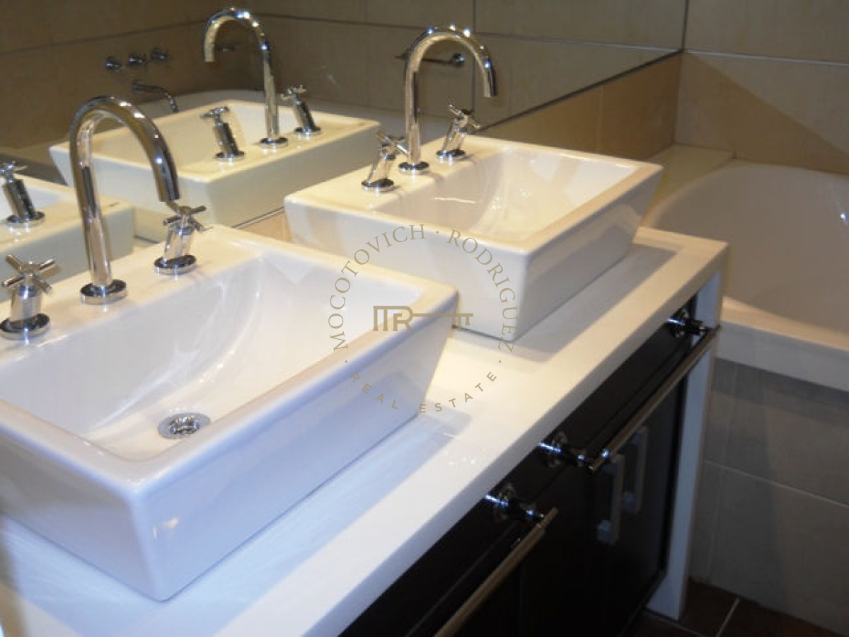 Apartamento ID.2936 - Brava, 3 dormitorios y dependencia