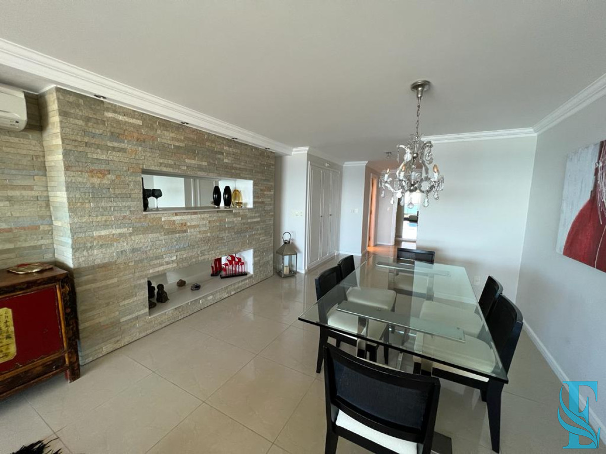 Apartamento ID.962 - Apartamento de 3 dormitorios en Torre Imperiale , Punta del este 