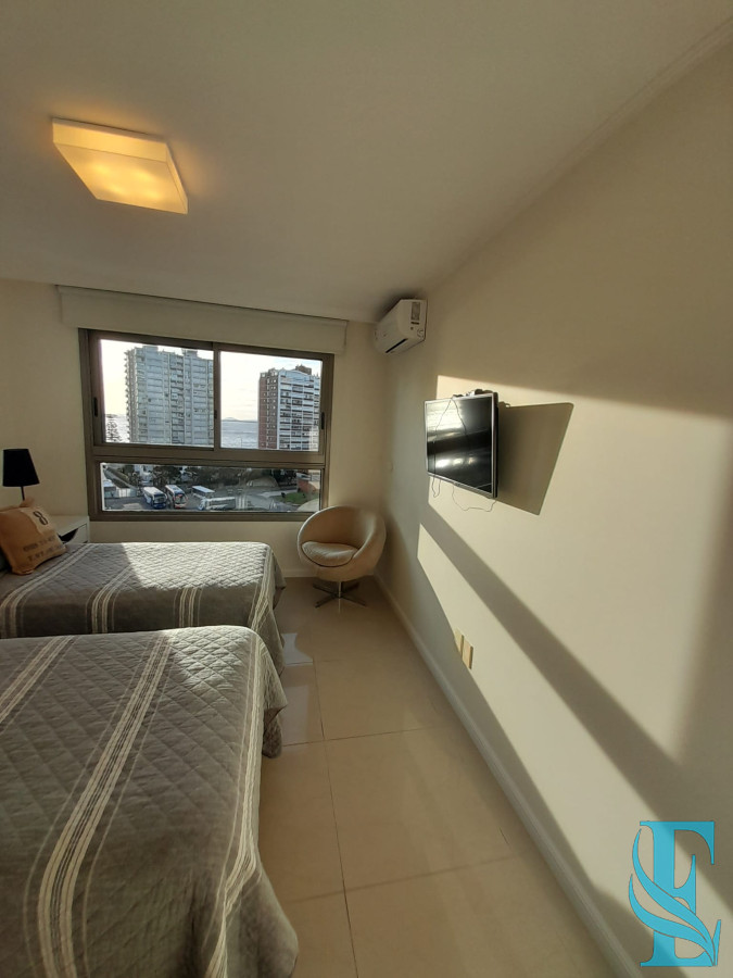 Apartamento ID.963 - Apartamento en venta de 3 dormitorios en Punta del este , Torre Imperiale , Playa Mansa 