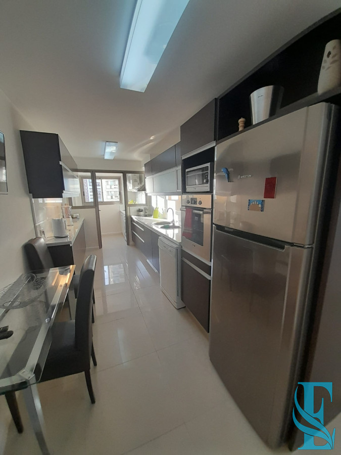 Apartamento ID.963 - Apartamento en venta de 3 dormitorios en Punta del este , Torre Imperiale , Playa Mansa 