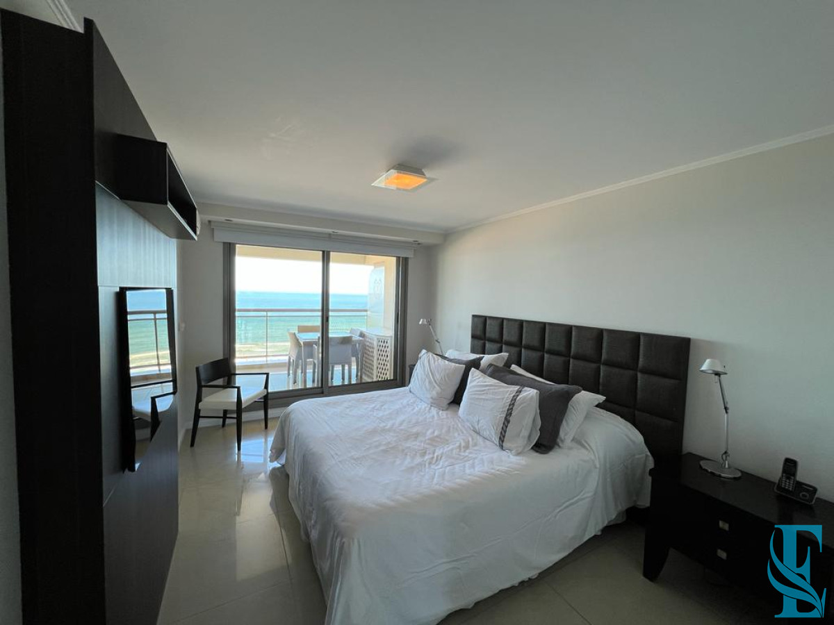 Apartamento ID.962 - Apartamento de 3 dormitorios en Torre Imperiale , Punta del este 