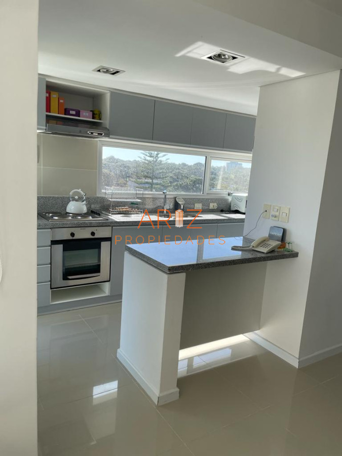 Apartamento ID.1575 - ALQUILER ANUAL 3 dormitorios punta del este excelente precio