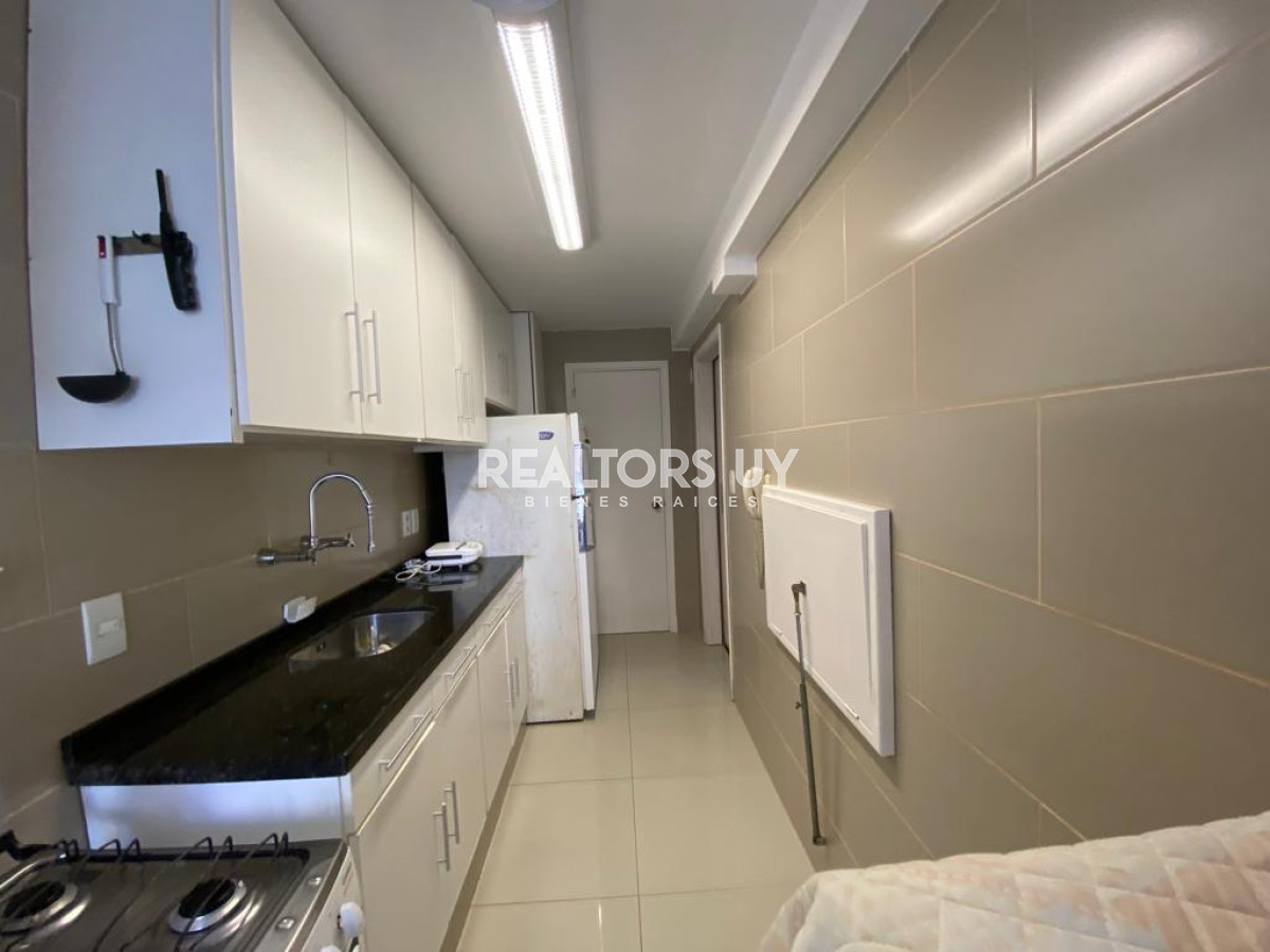 Apartamento ID.279 - Sobre calle 20 y a pasos de todo!!