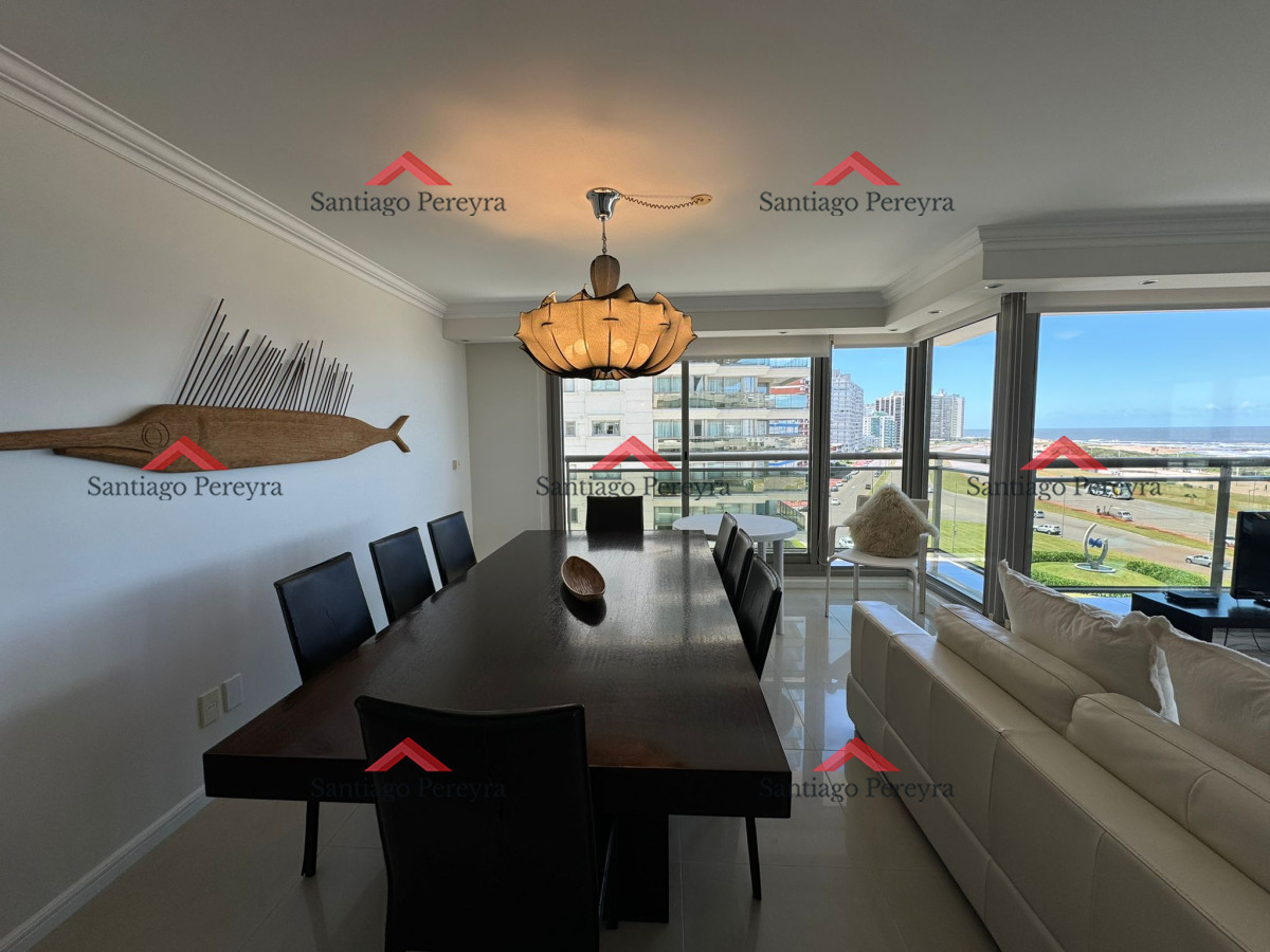 Apartamento ID.14709 - Brava, 3 dormitorios y dependencia en alquiler temporal edificio de categoría con todos los amenities