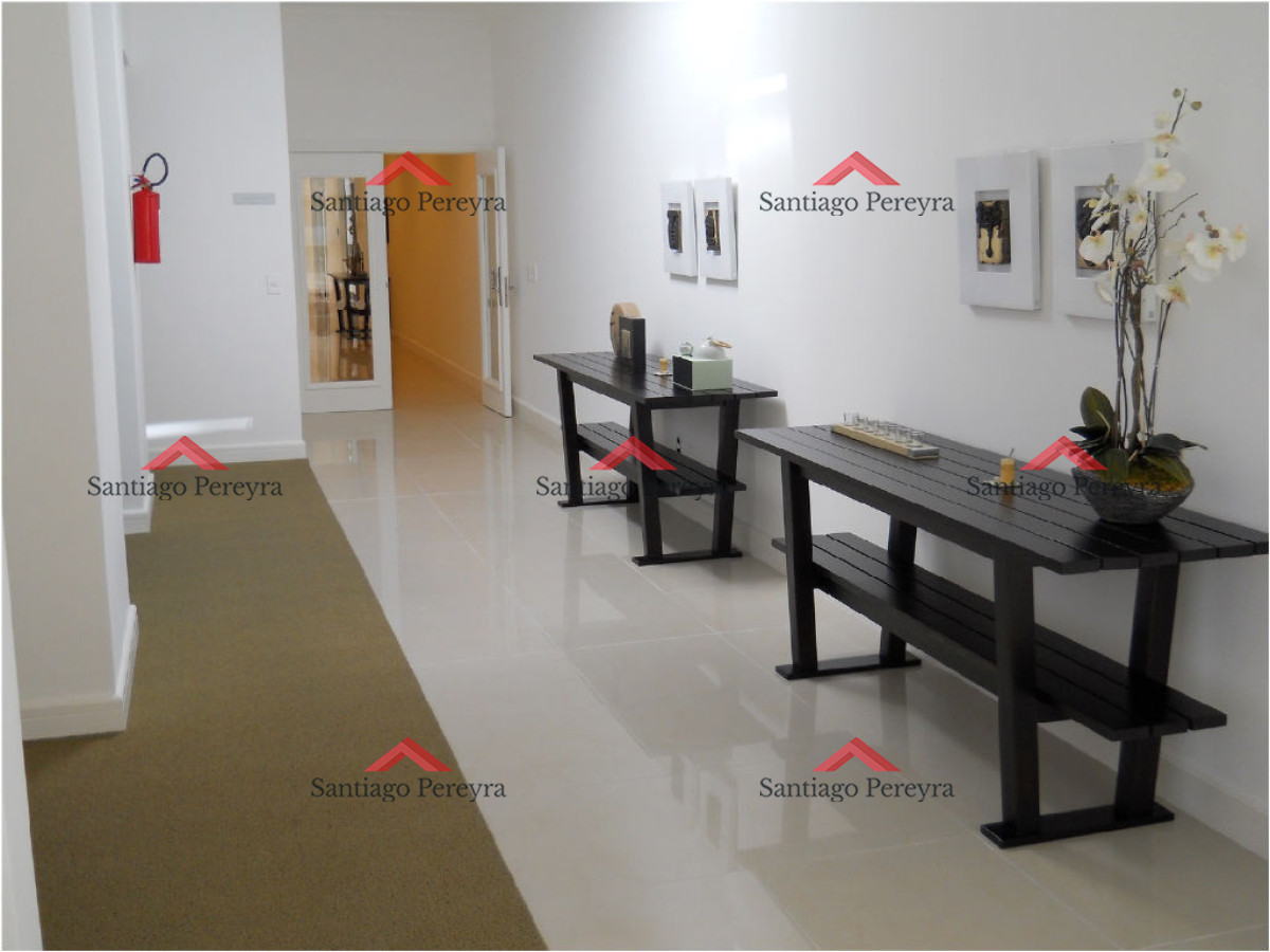 Apartamento ID.14709 - Brava, 3 dormitorios y dependencia en alquiler temporal edificio de categoría con todos los amenities