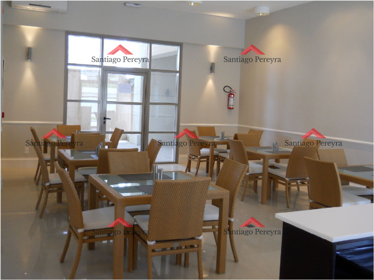 Apartamento ID.14709 - Brava, 3 dormitorios y dependencia en alquiler temporal edificio de categoría con todos los amenities