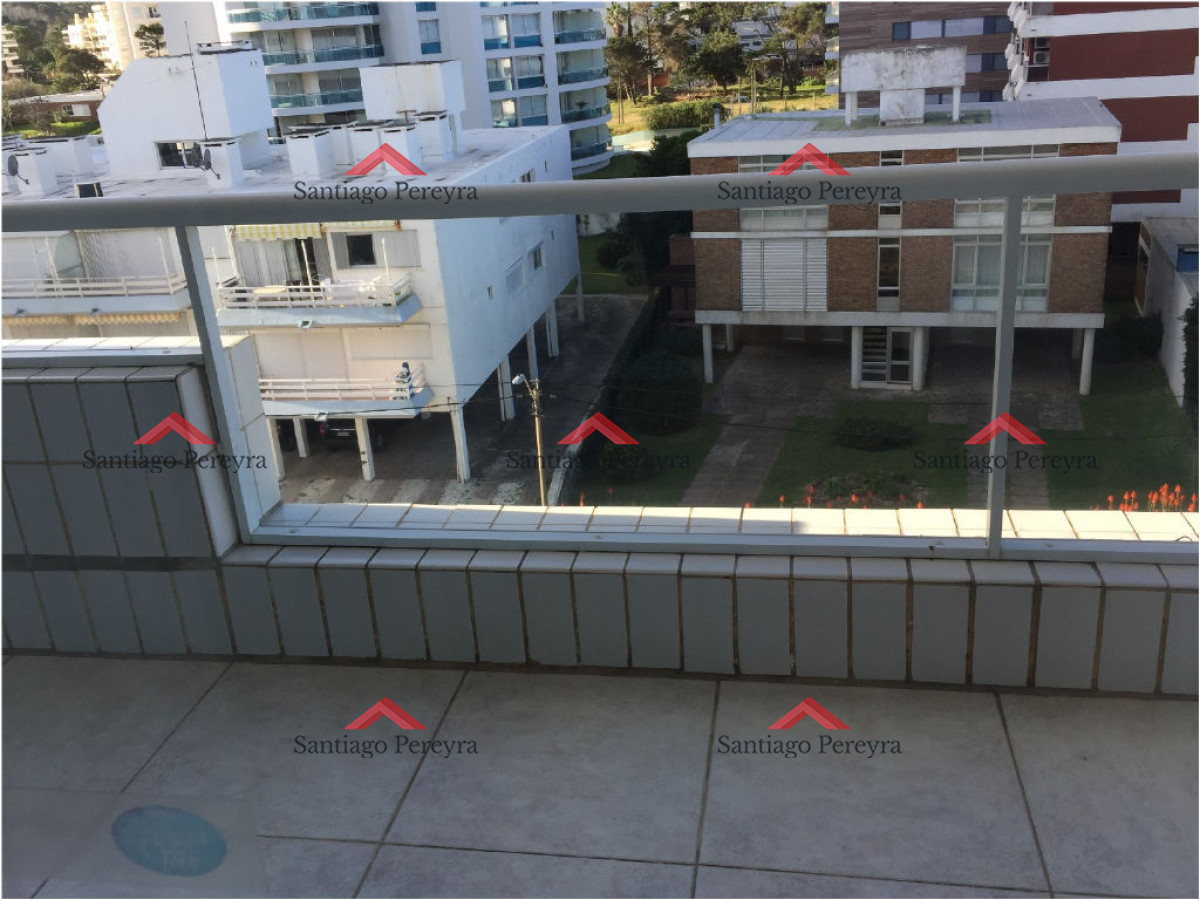 Apartamento ID.14463 - Excelente oportunidad en playa brava.