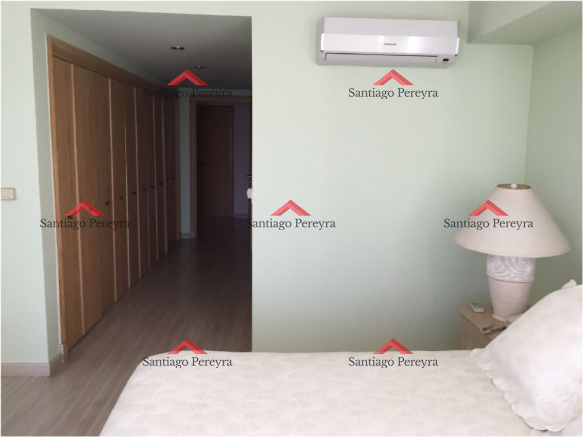 Apartamento ID.14463 - Excelente oportunidad en playa brava.