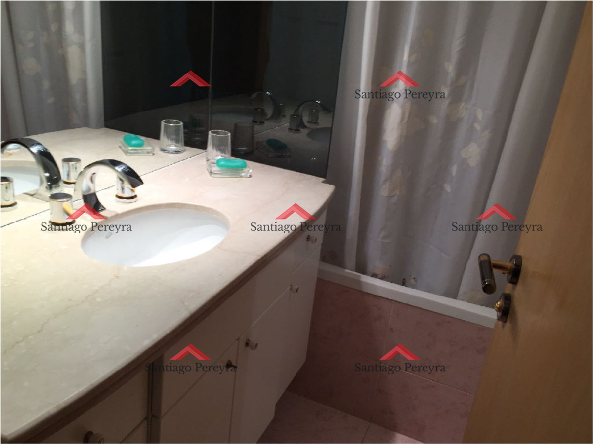 Apartamento ID.14463 - Excelente oportunidad en playa brava.