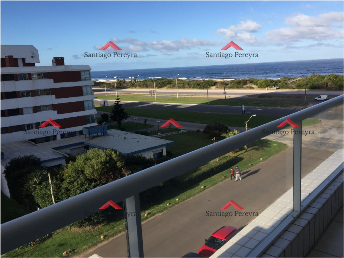 Apartamento ID.14463 - Excelente oportunidad en playa brava.