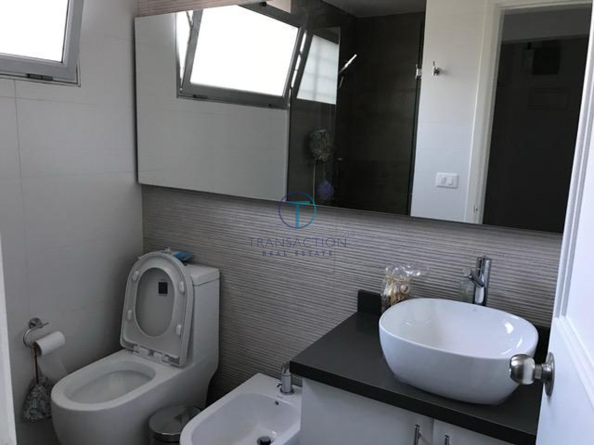 Casa ID.1288/Alquiler-,-casa-3-dormitorios,-Punta-del-este- - Venta y alquiler, a metros del mar 