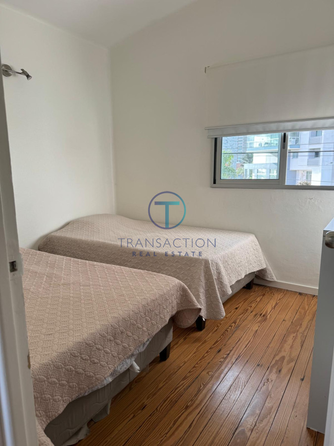 Casa ID.1288/Alquiler-,-casa-3-dormitorios,-Punta-del-este- - Venta y alquiler, a metros del mar 