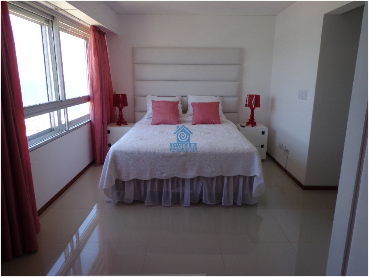 Apartamento ID.504 - Península, 3 dormitorios y dependencia