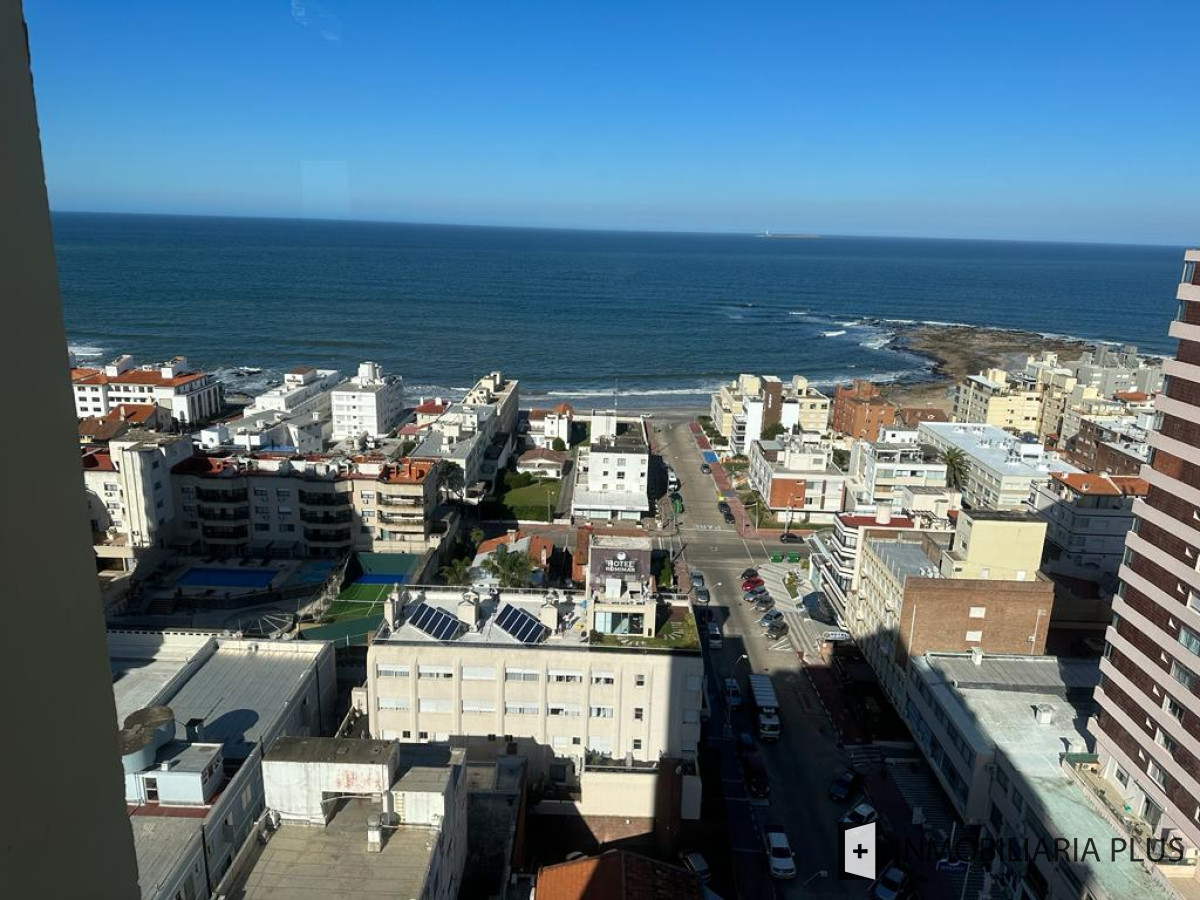 Apartamento ID.339 - Venta Apartamento 3 dormitorios y 2 baños en la Península C888