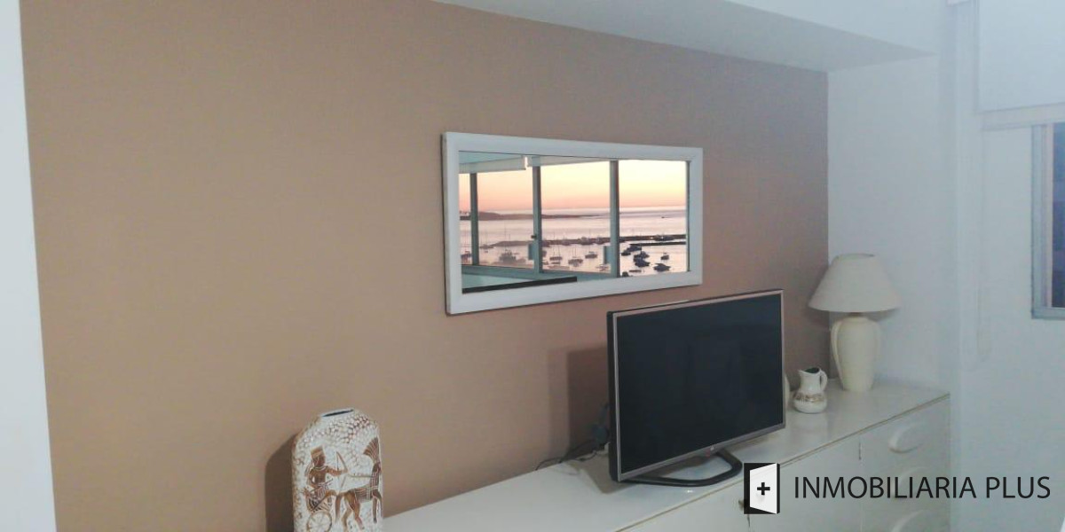 Apartamento ID.725 - Venta de Apartamento en Piso alto con vista al puerto de Punta del Este C725B