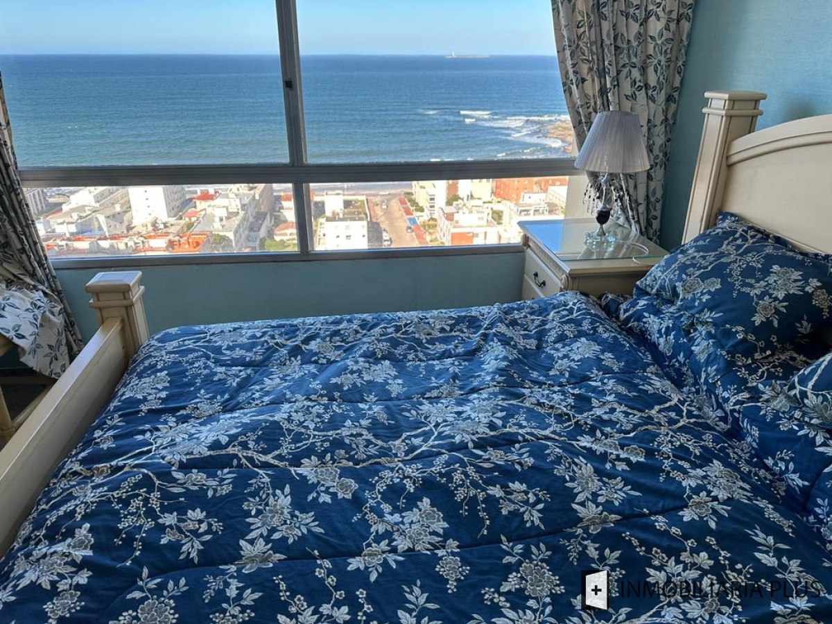 Apartamento ID.339 - Venta Apartamento 3 dormitorios y 2 baños en la Península C888