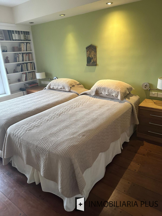 Apartamento ID.1165 - Apartamento en Venta frente al mar en la Península con estufa a leña 2  dormitorios garaje, terraza y más