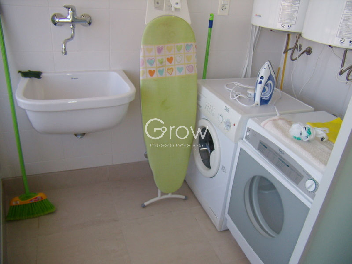 Apartamento ID.3712 - Apartamento en Venta de 3 dormitorios en Torre Le parc , Punta del este 