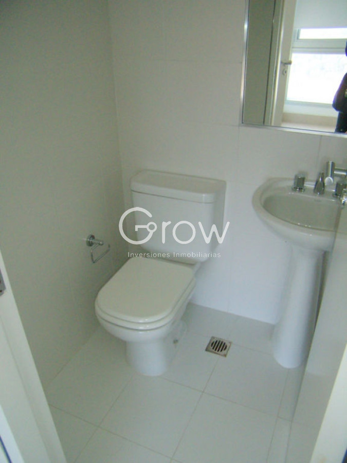 Apartamento ID.3712 - Apartamento en Venta de 3 dormitorios en Torre Le parc , Punta del este 