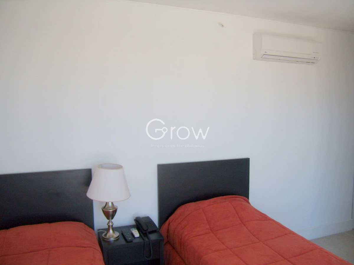 Apartamento ID.3712 - Apartamento en Venta de 3 dormitorios en Torre Le parc , Punta del este 