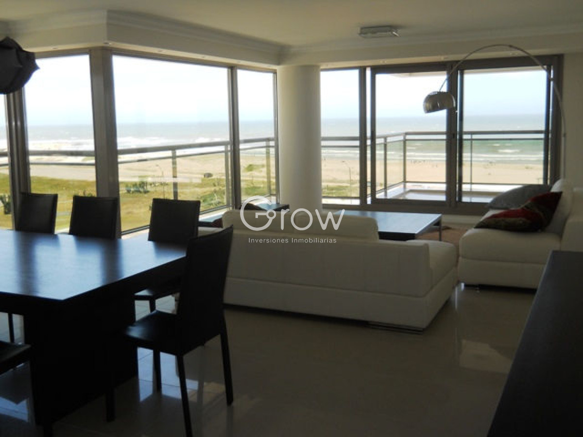 Apartamento ID.2189 - Brava, 3 dormitorios y dependencia