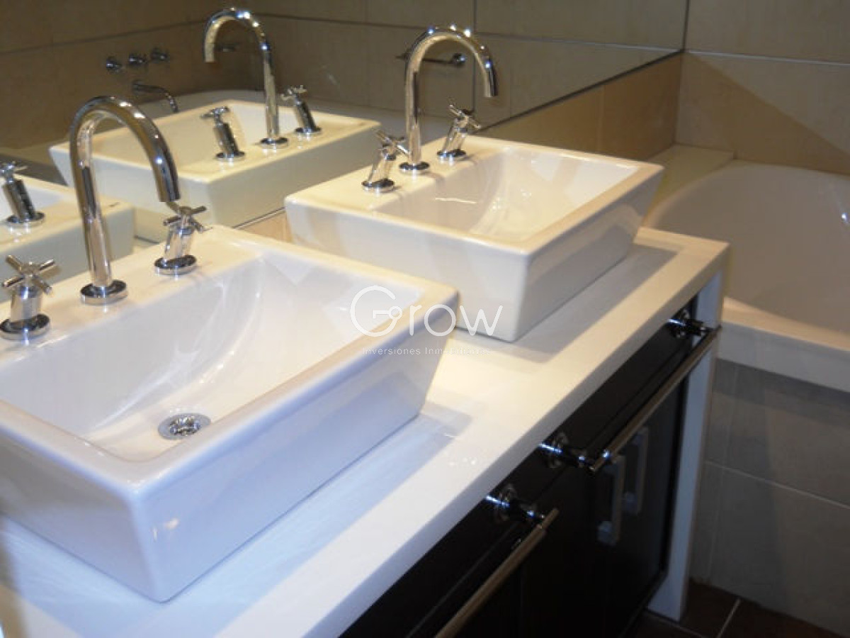 Apartamento ID.2189 - Brava, 3 dormitorios y dependencia