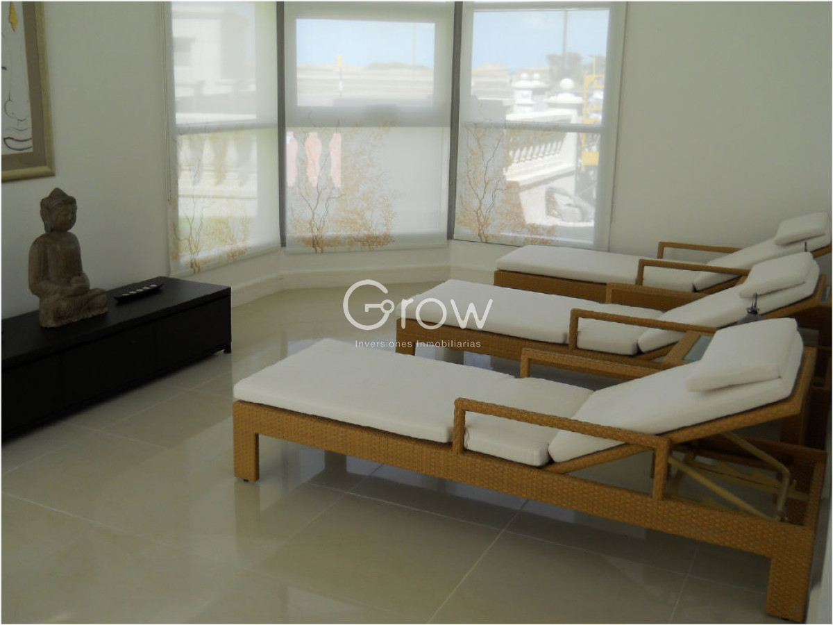 Apartamento ID.2189 - Brava, 3 dormitorios y dependencia