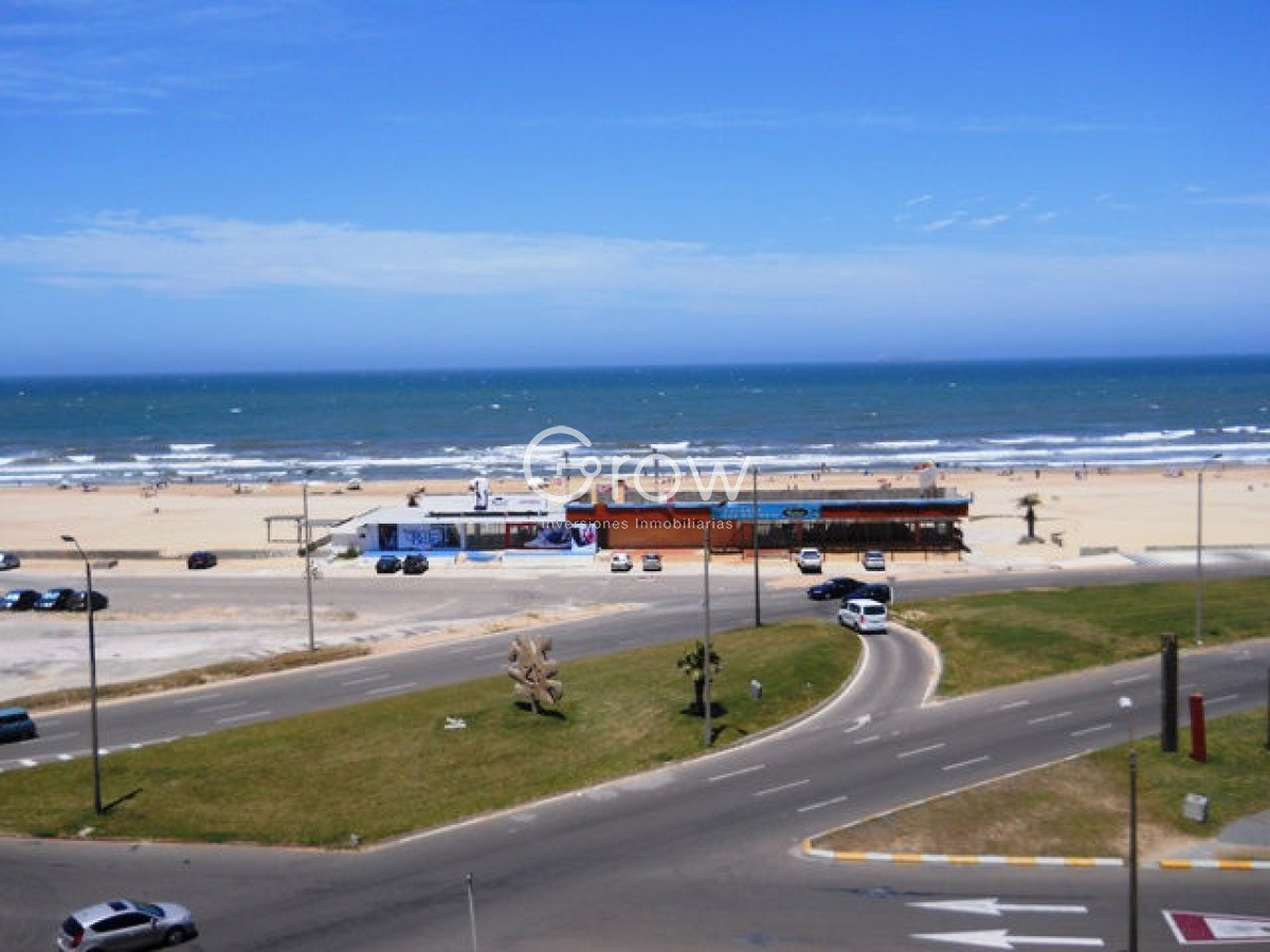 Apartamento ID.2189 - Brava, 3 dormitorios y dependencia