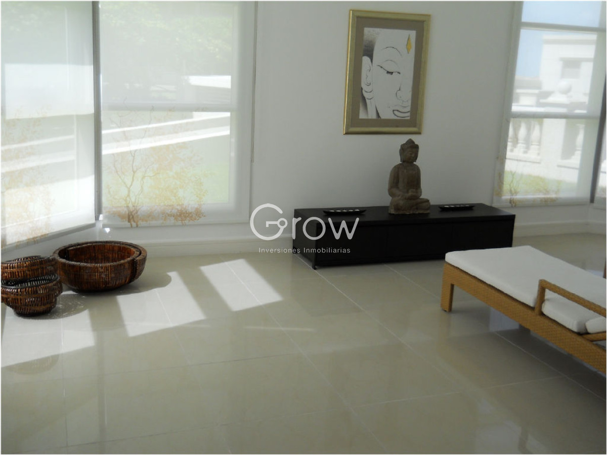 Apartamento ID.2189 - Brava, 3 dormitorios y dependencia