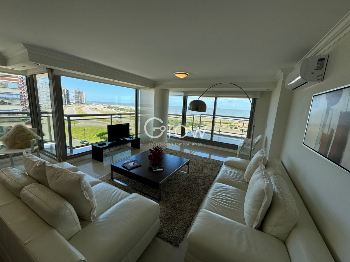 Apartamento ID.2189 - Brava, 3 dormitorios y dependencia