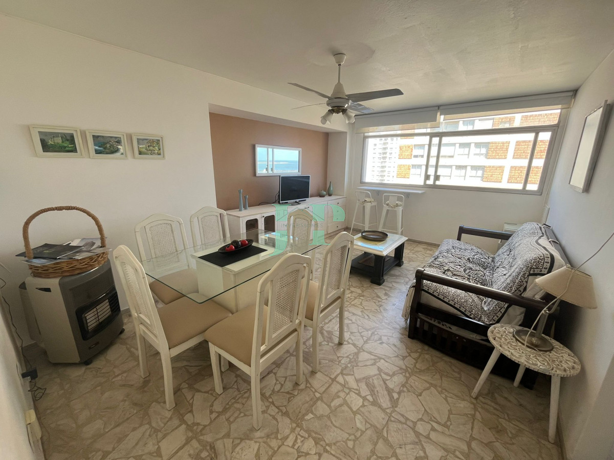 Apartamento ID.599 - Piso alto con vista al puerto