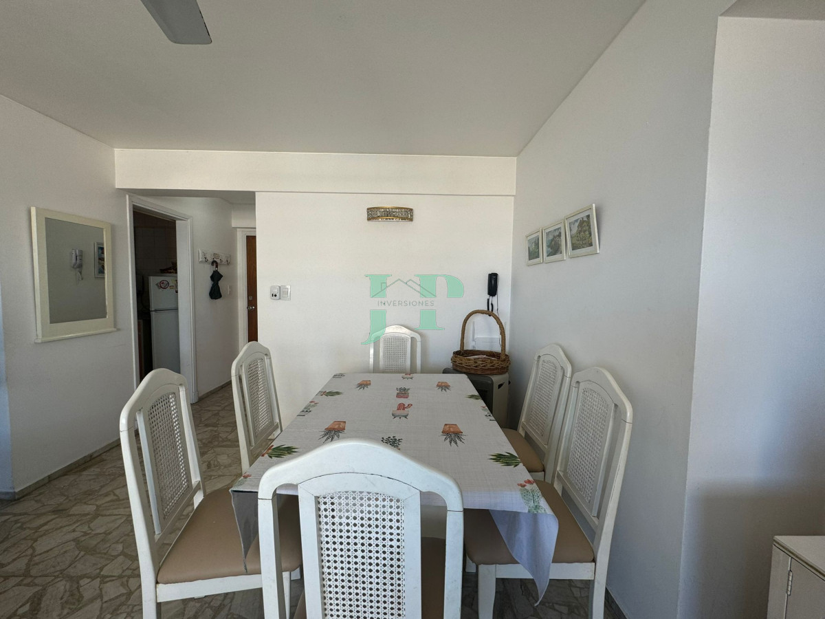 Apartamento ID.599 - Piso alto con vista al puerto