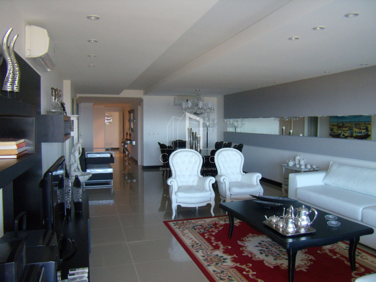 Apartamento ID.1306 - Apartamento en Brava, 3 dormitorios *