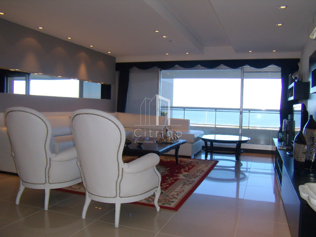 Apartamento ID.1306 - Apartamento en Brava, 3 dormitorios *