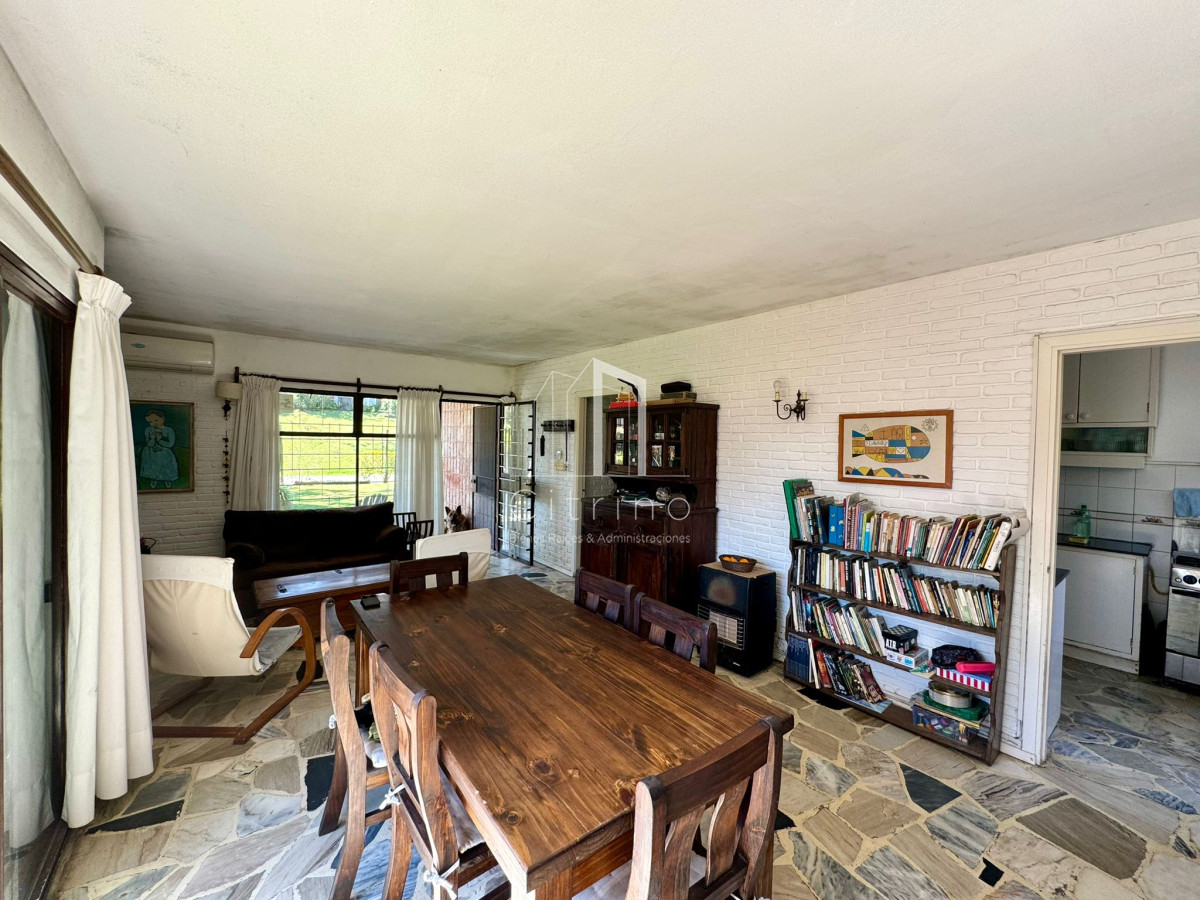 Casa ID.1325 - Encantadora casa en Cantegril