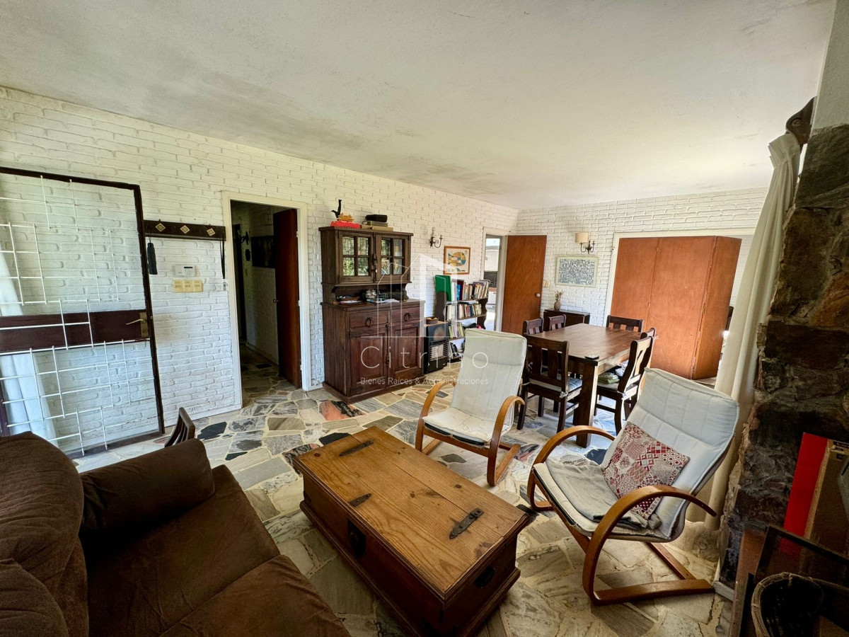 Casa ID.1325 - Encantadora casa en Cantegril
