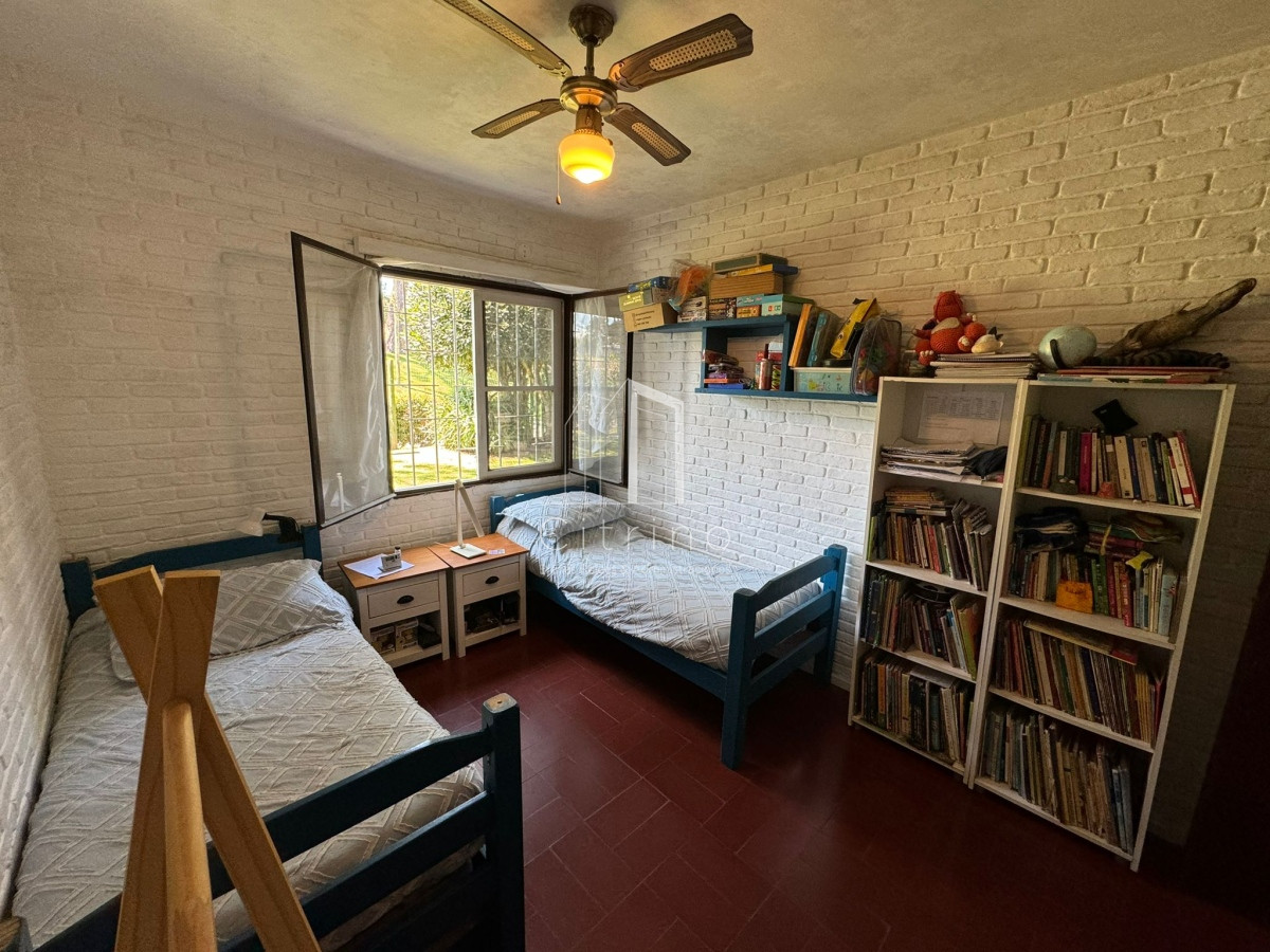 Casa ID.1325 - Encantadora casa en Cantegril