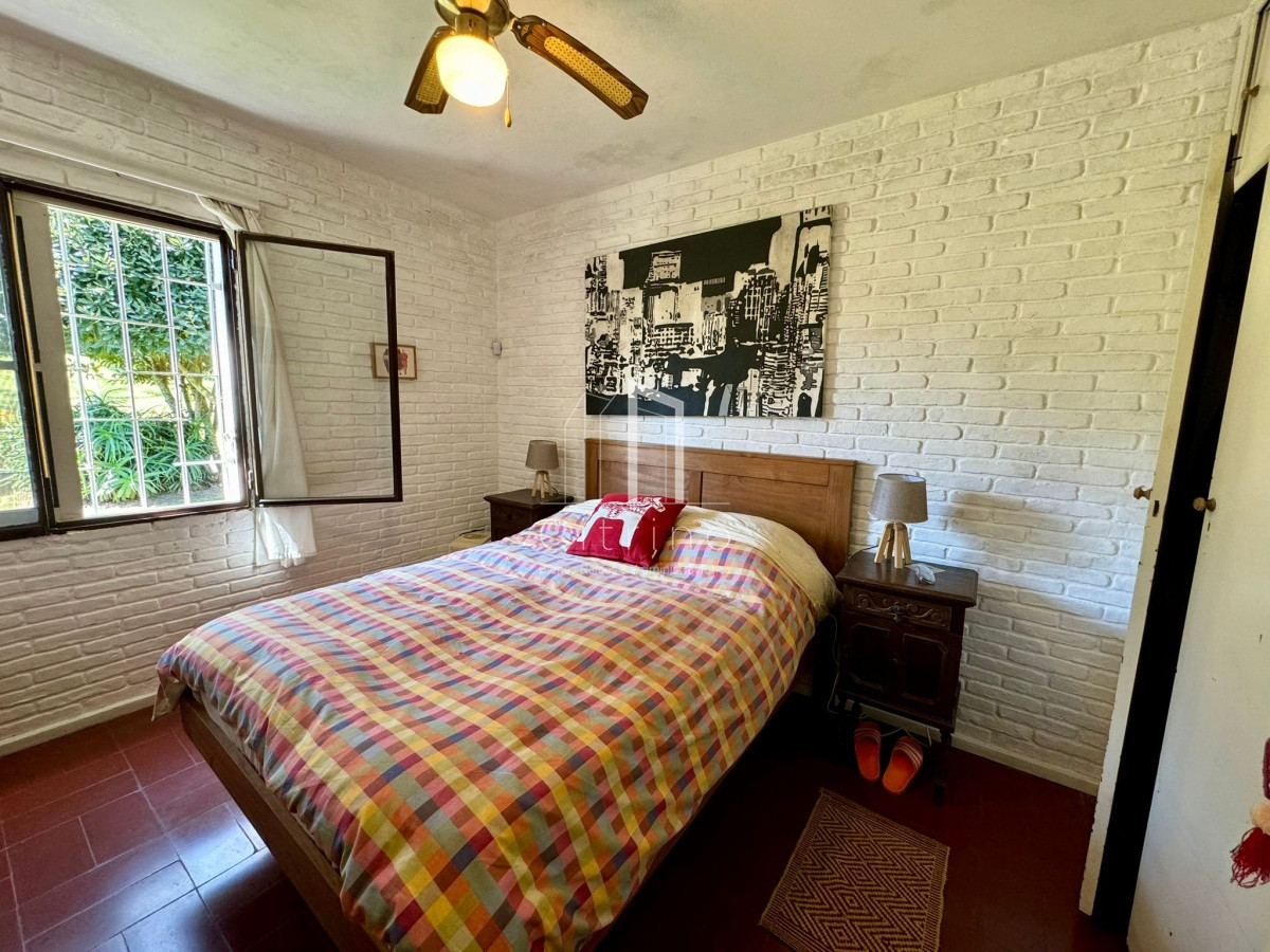 Casa ID.1325 - Encantadora casa en Cantegril