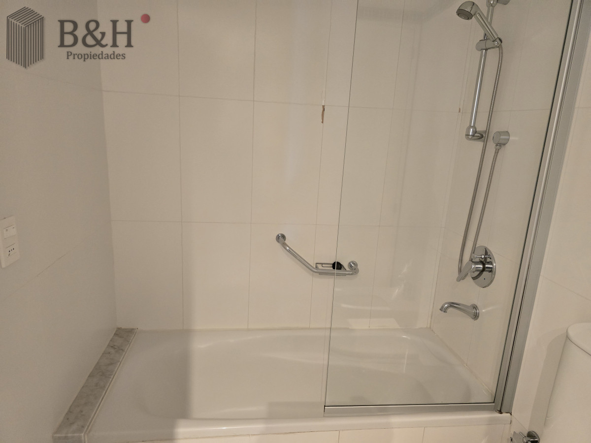 Apartamento ID.5531 - Premiun sobre playa brava.